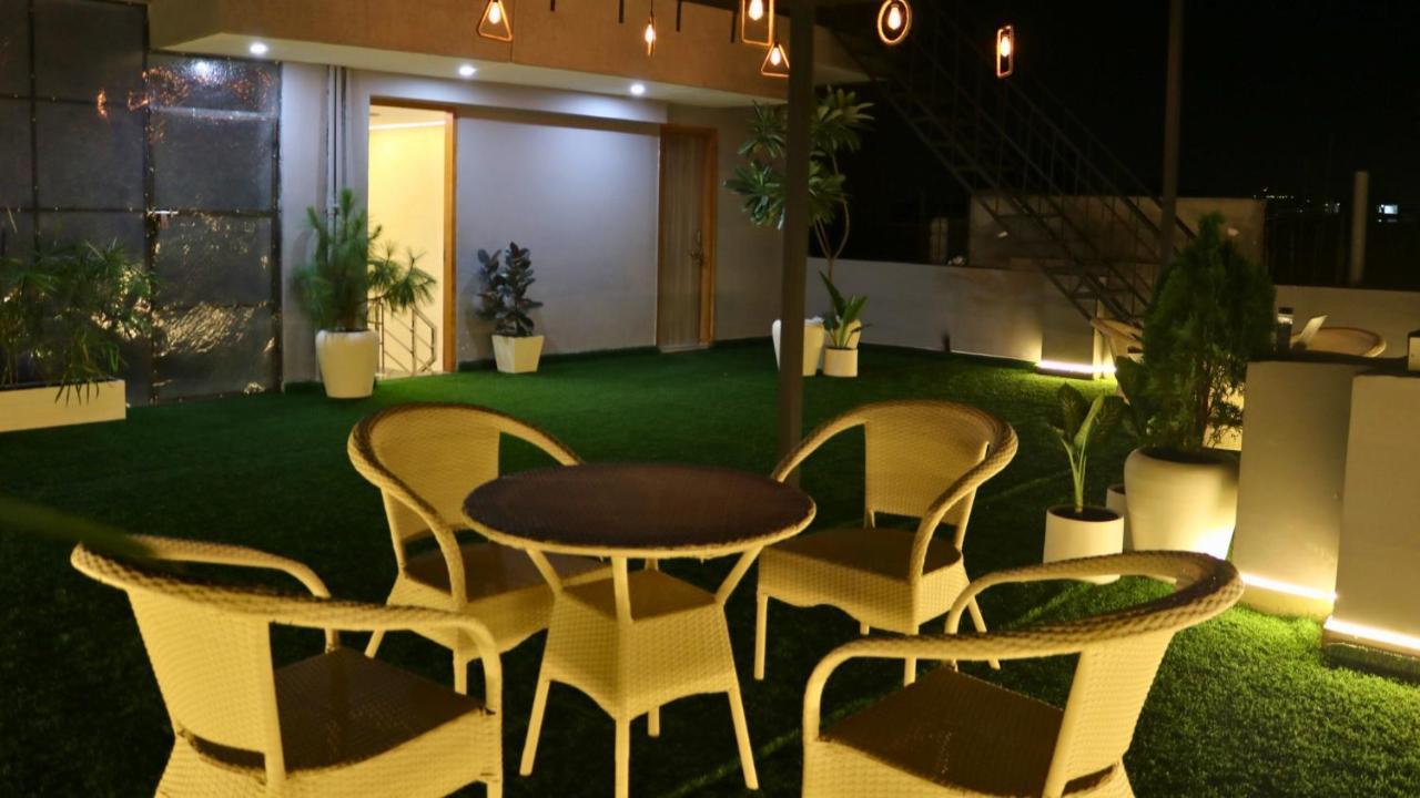Fuji Ryokan Corporate Stays Gurgaon Eksteriør bilde